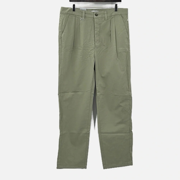Amendi Gunnar in Green Organic Cotton Pleat Front Button Fly Pants - NEW Size 34 - Picture 1 of 12